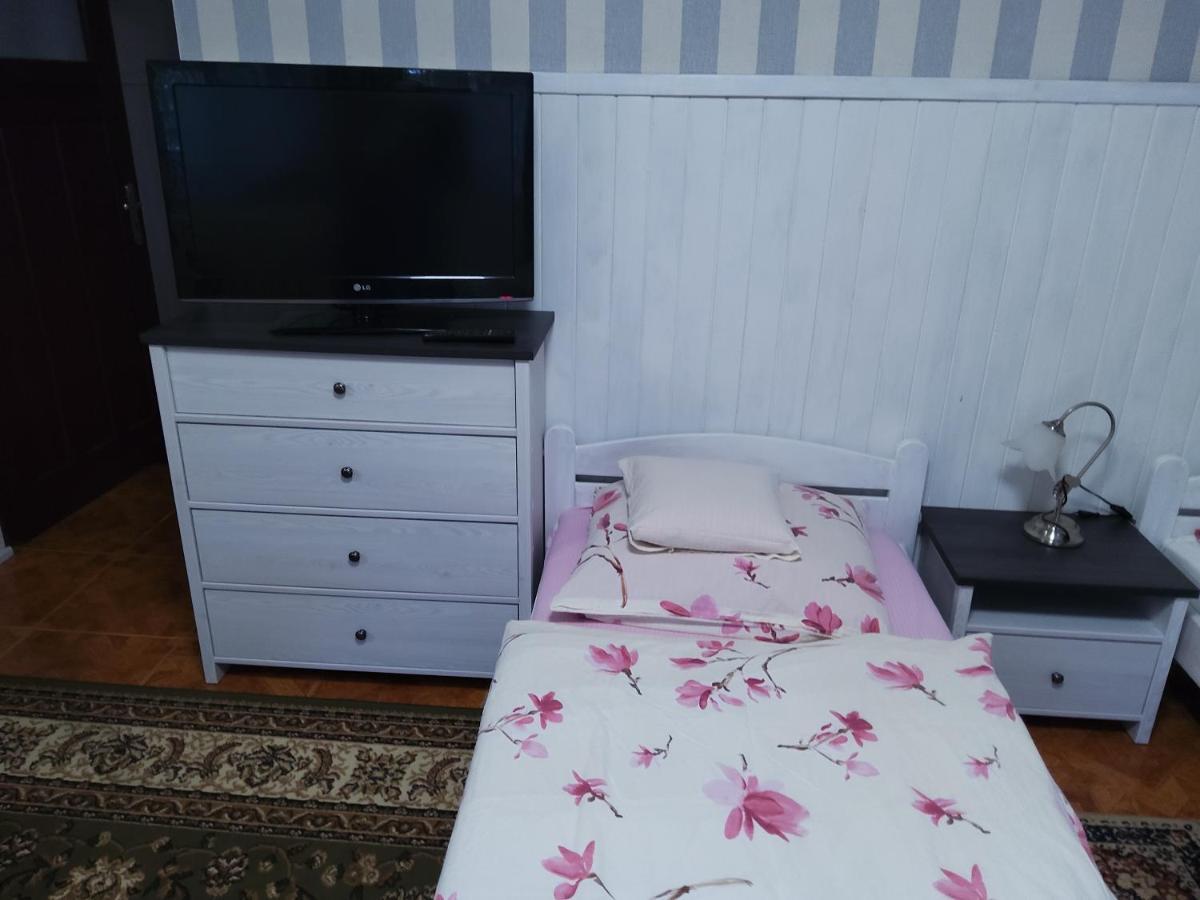 Pokoje Goscinne Sobieszow Jelenia Góra Eksteriør billede